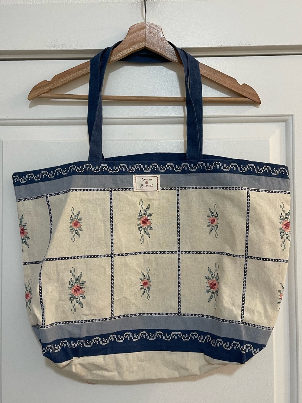 Sรฉzane x Baziszt Canvas Tote Bag